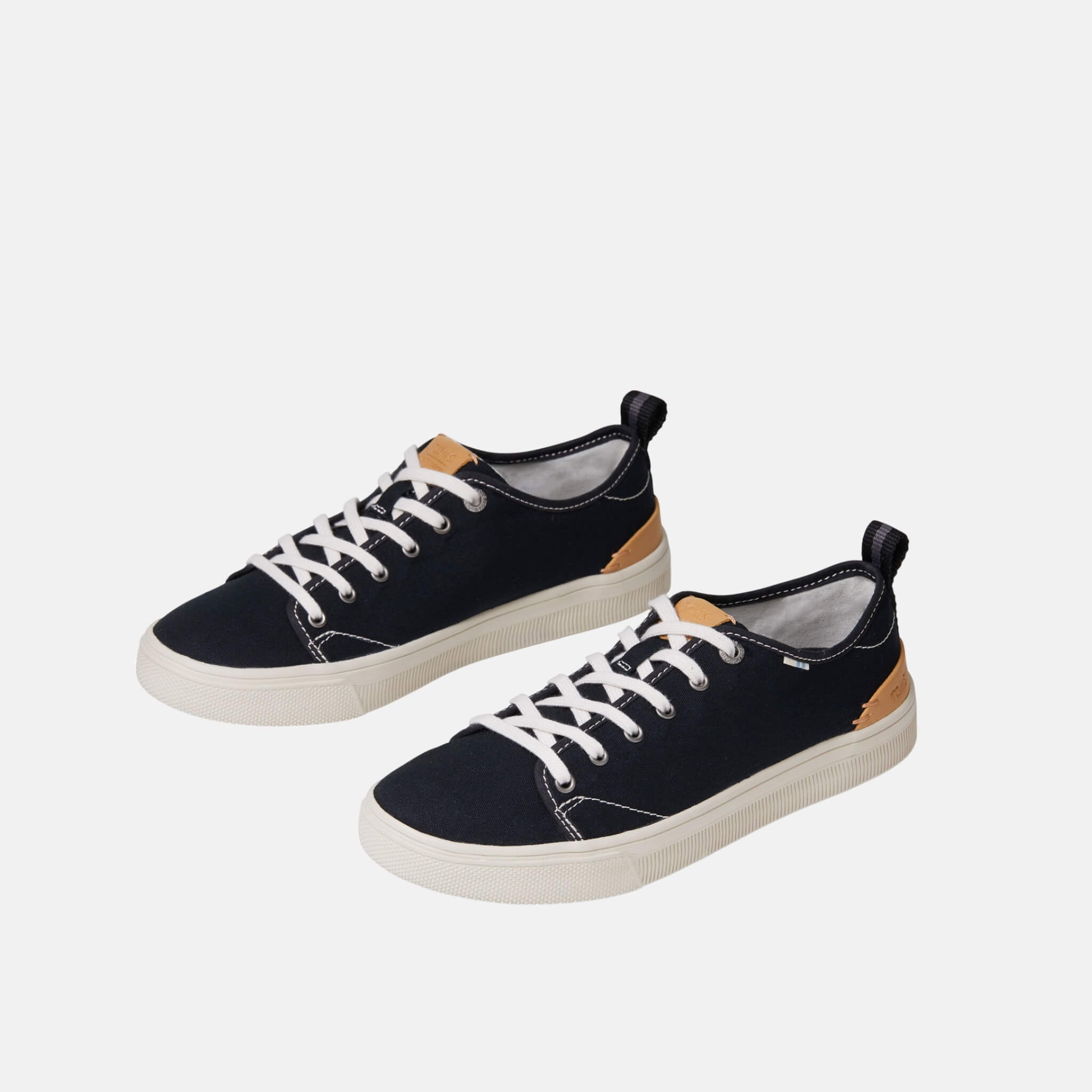 Toms TRVL Lite Low Black