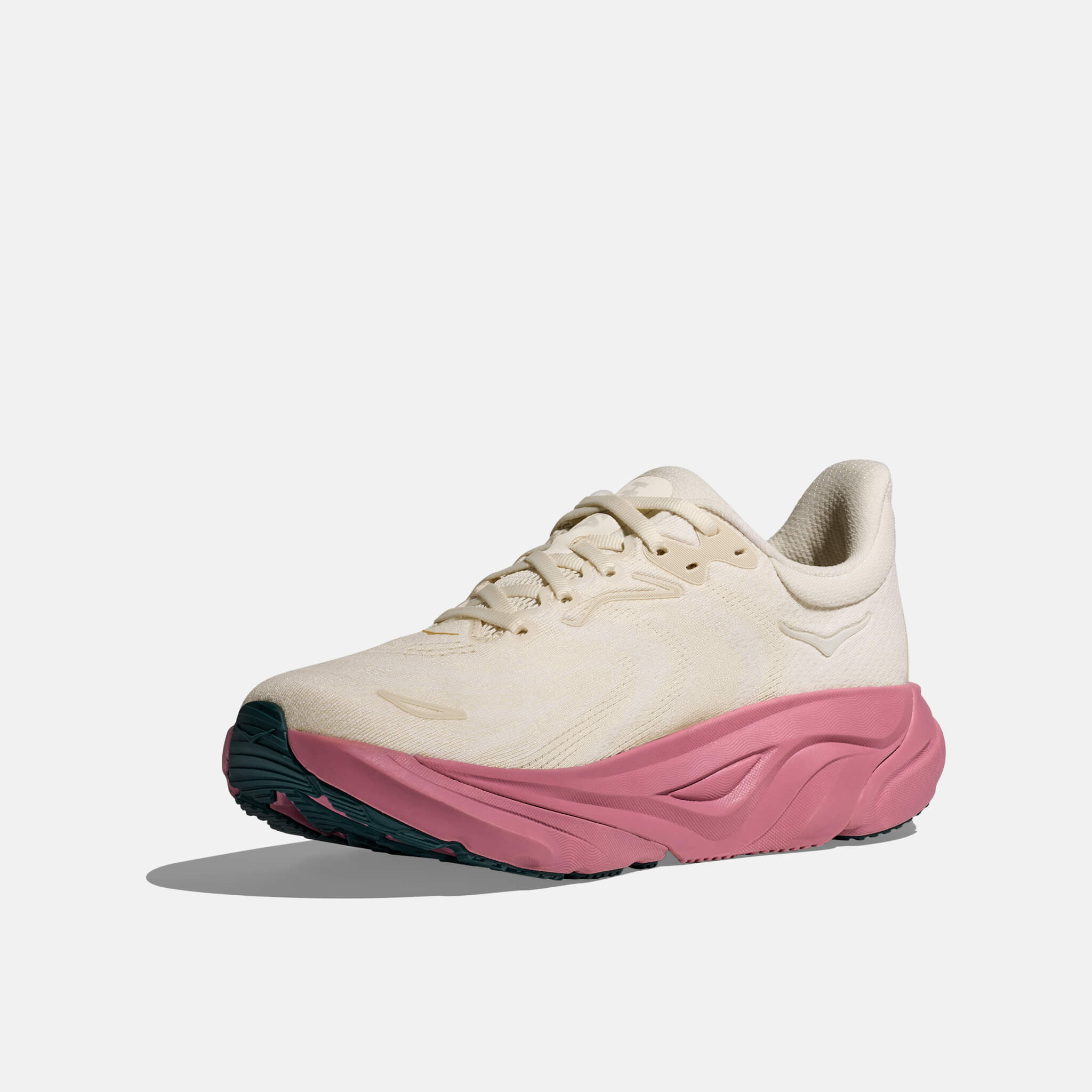 Hoka AraHi 8 Alabaster/Lingonberry