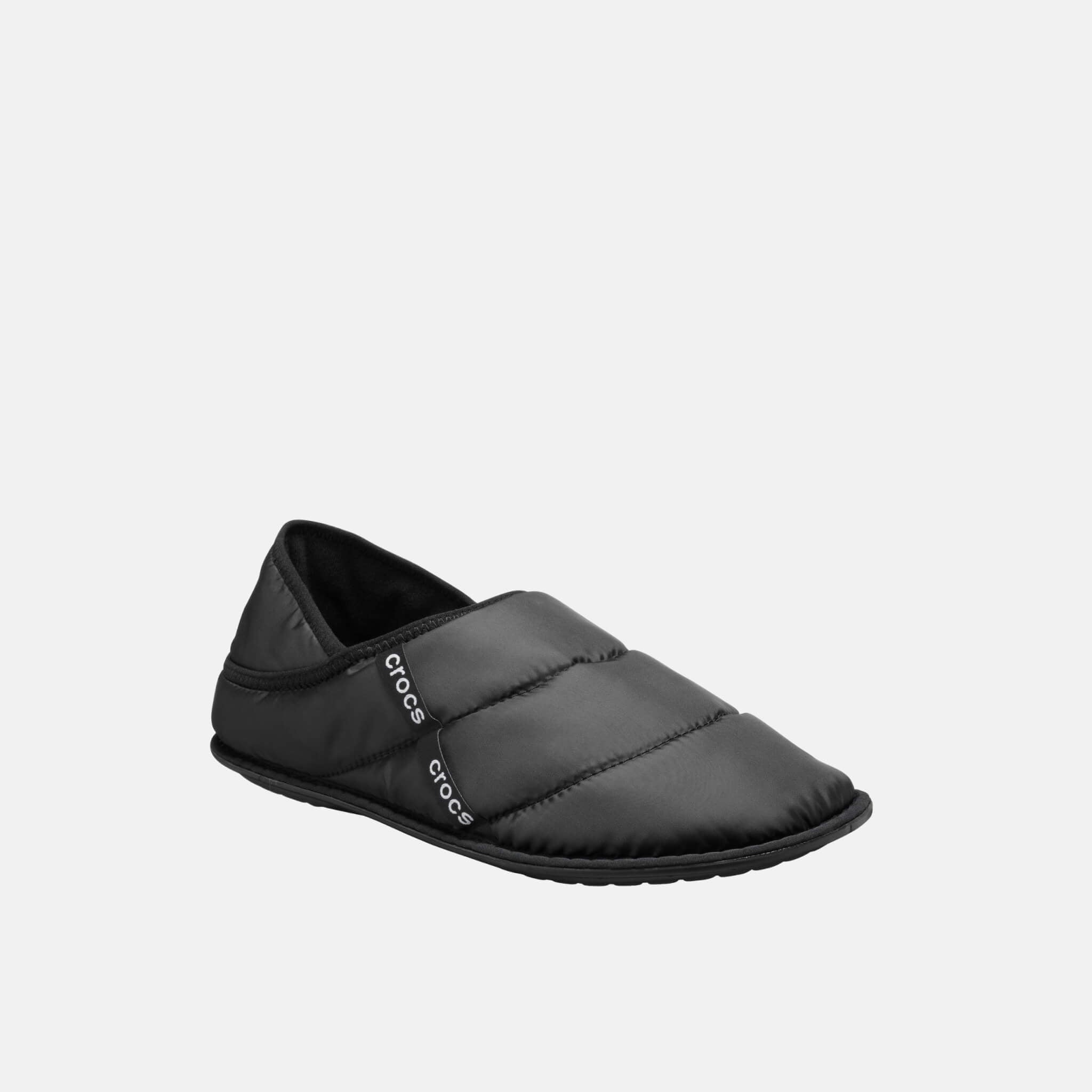 Crocs Neo Puff Slipper Black