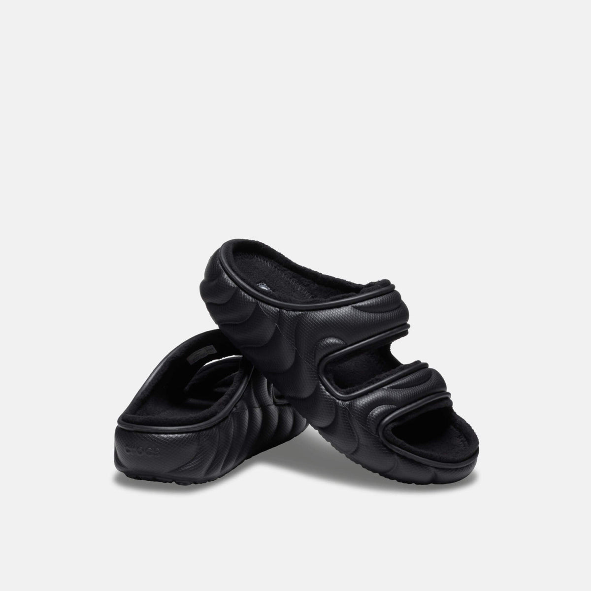 Crocs Classic Cozzzy Overpuff Sandal Black