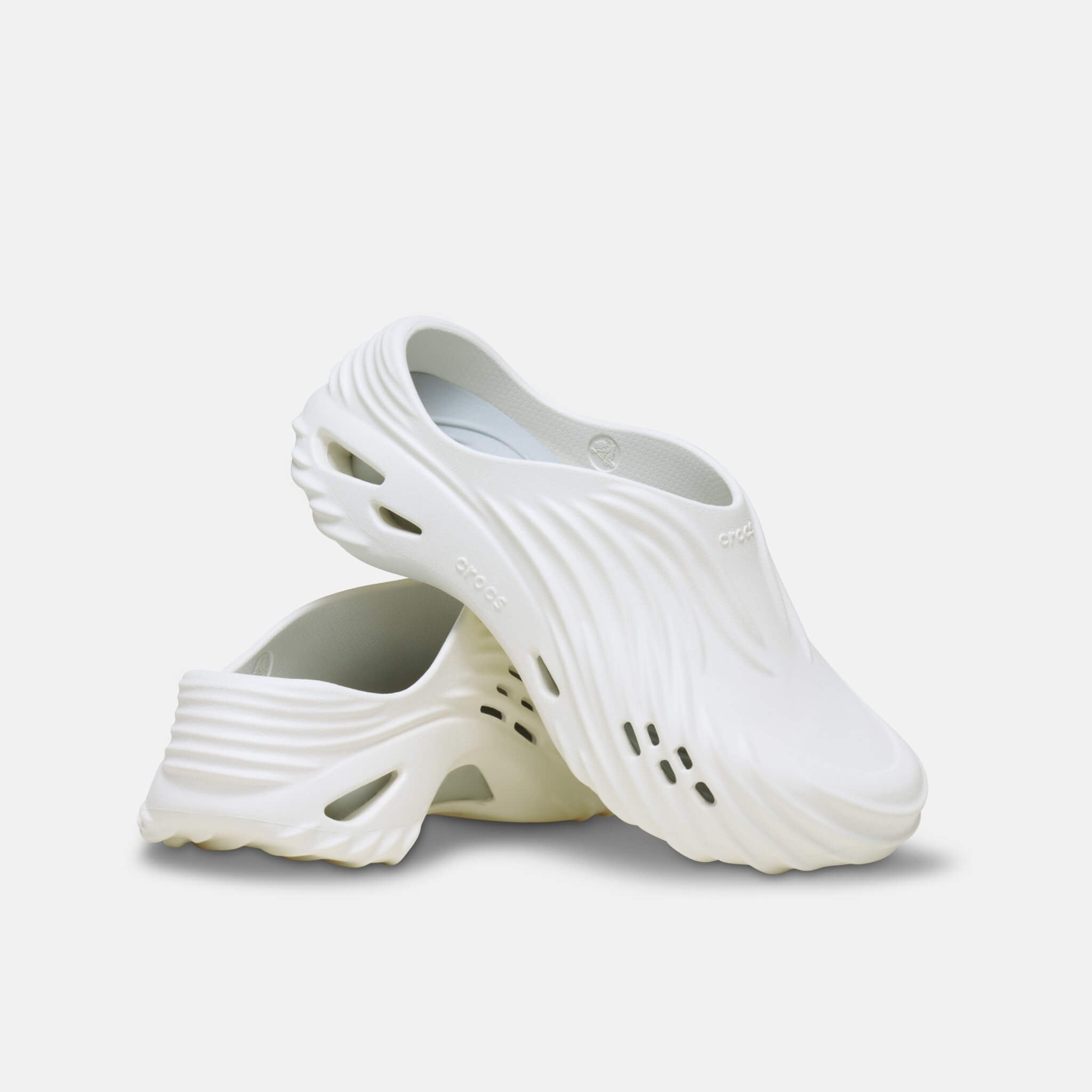 Crocs Echo Wave Chalk