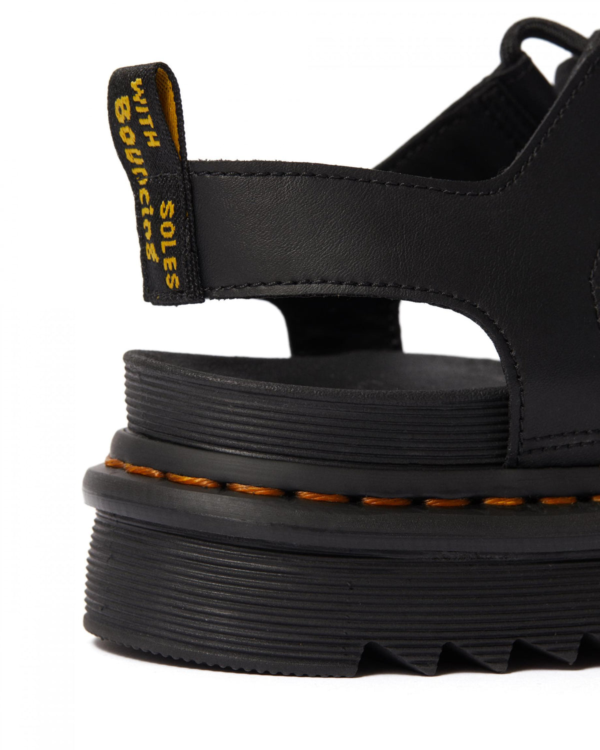 Dr. Martens Nartilla