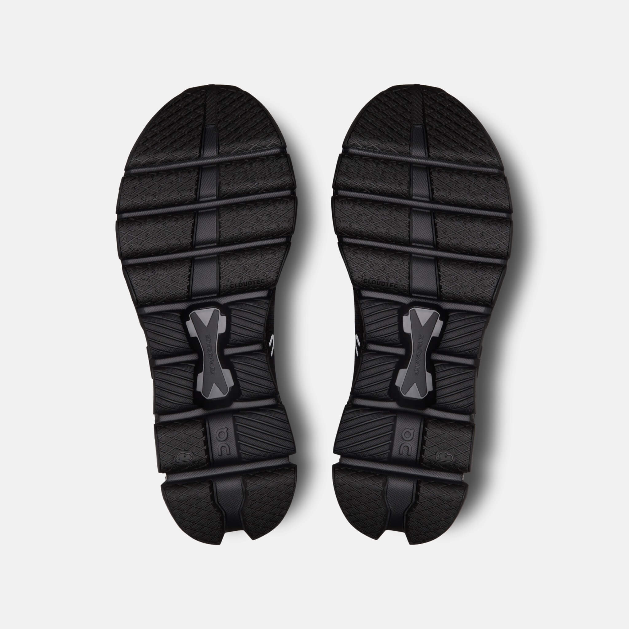 On Cloud X 4 Black/Eclipse