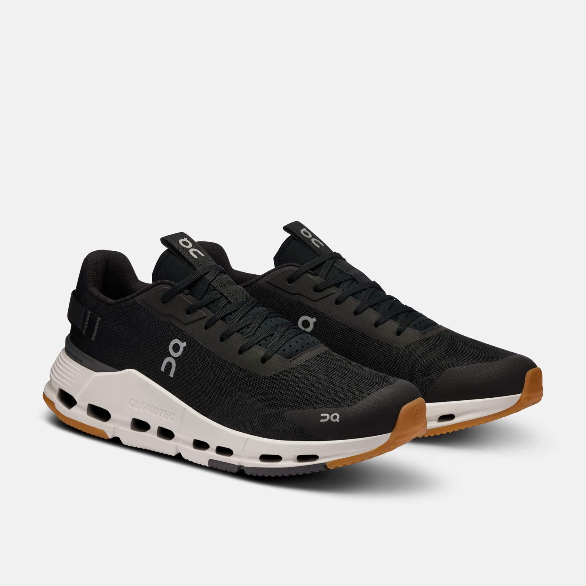 On Cloudnova Form 2 Black/Ivory