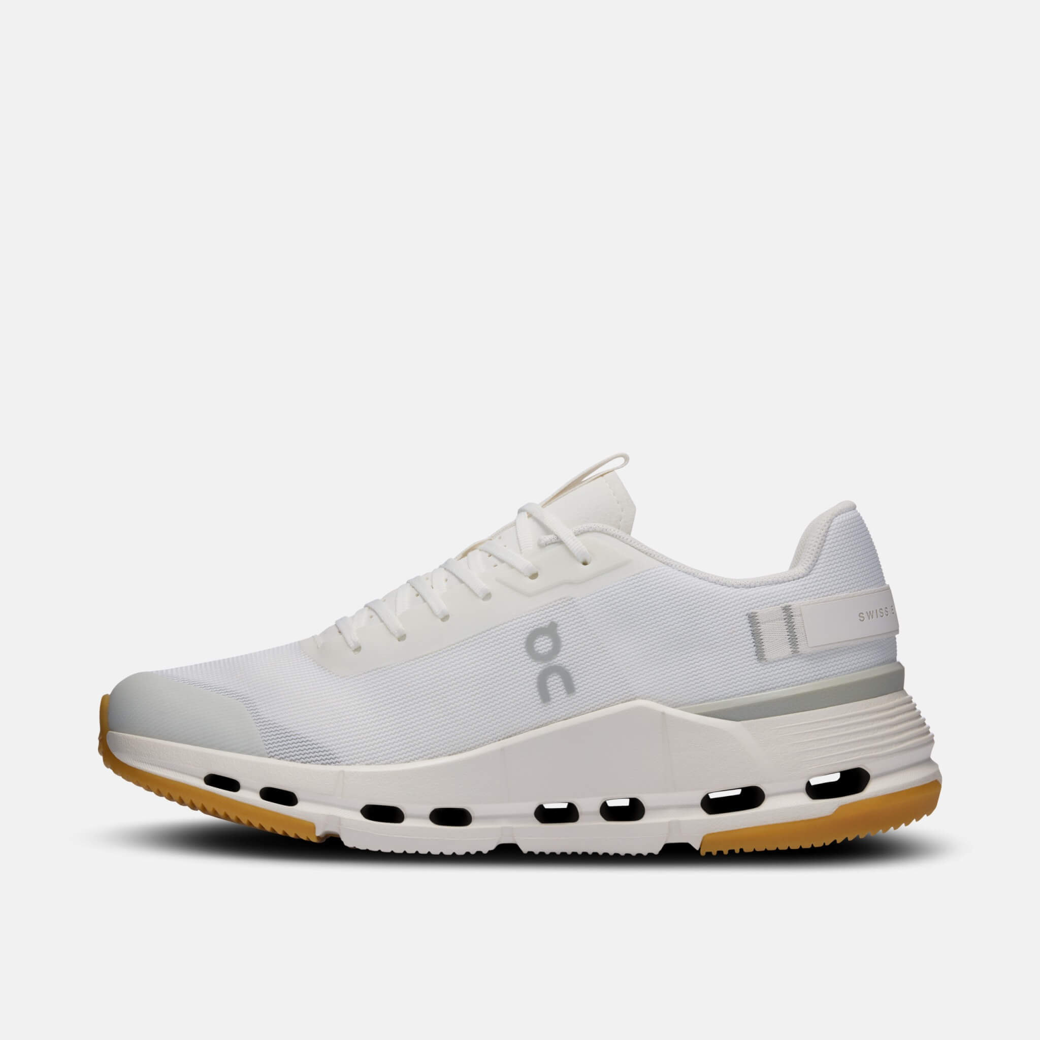 On Cloudnova Form 2 White/Ivory