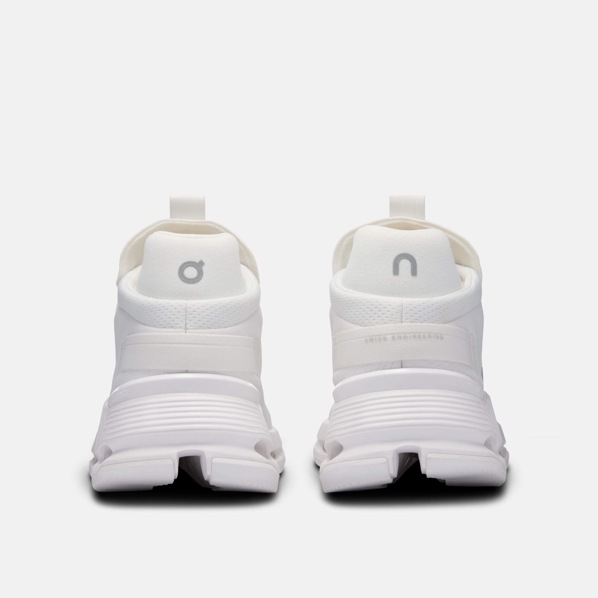 On Cloudnova 2 All White