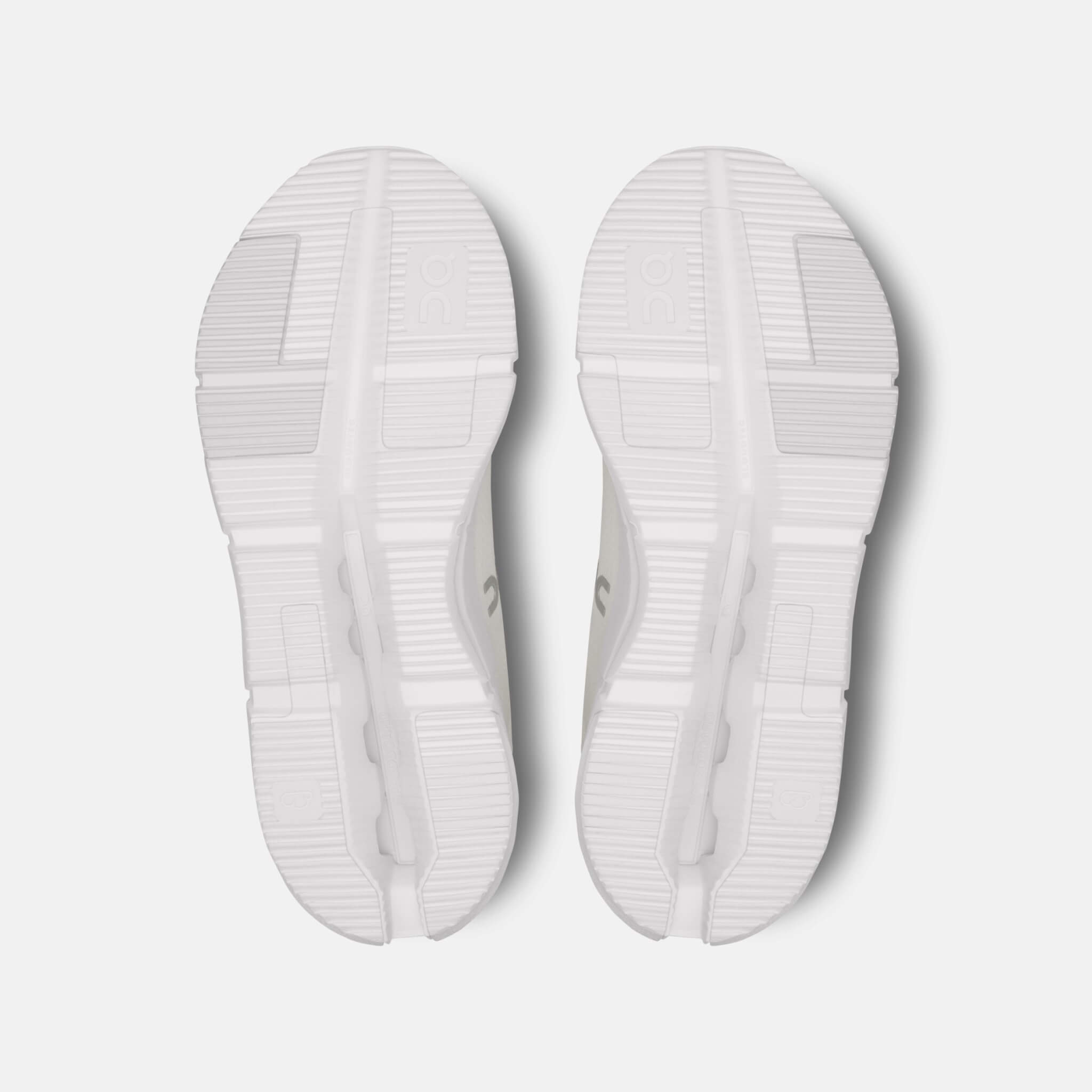 On Cloudnova 2 All White