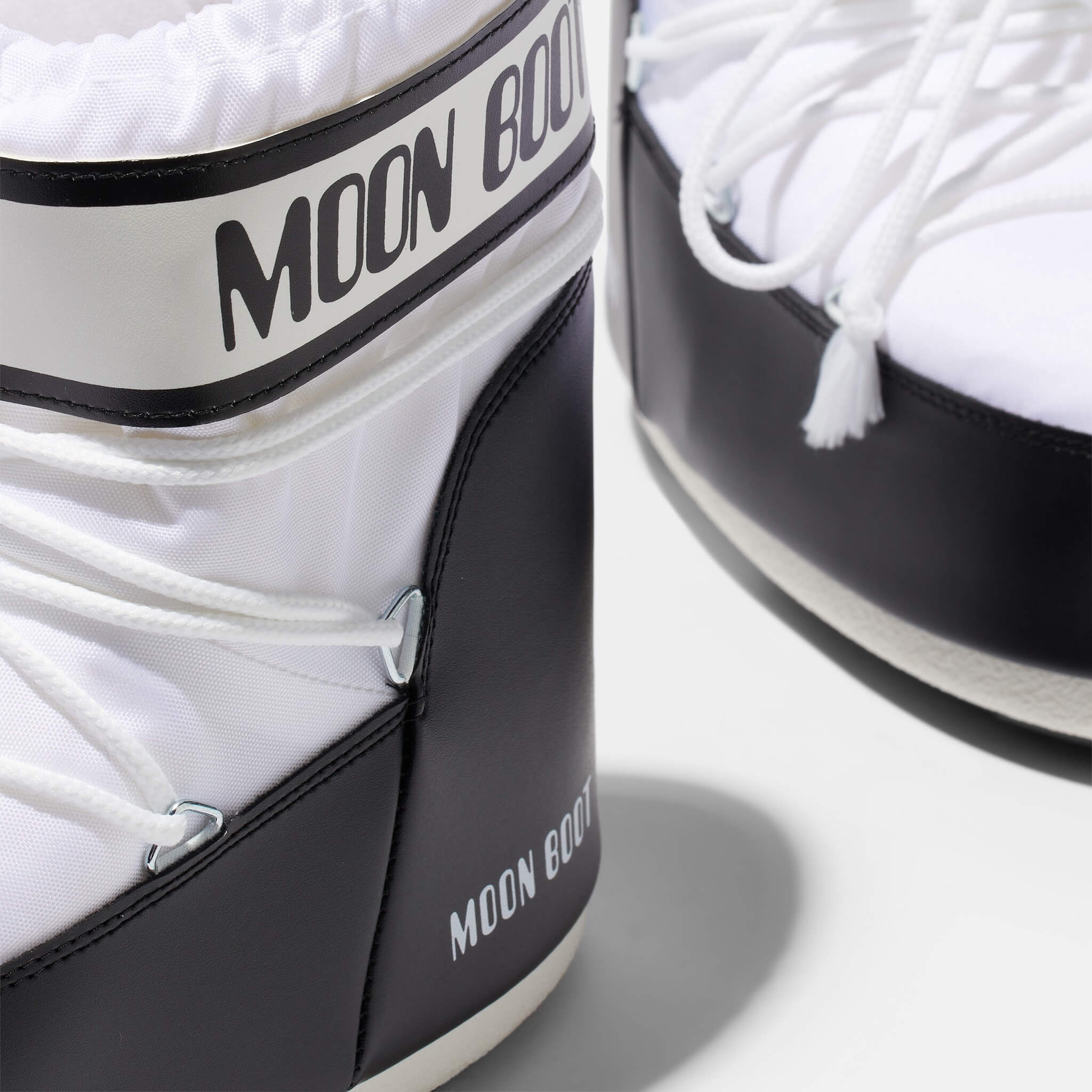 Moon Boot Icon Low Nylon White/Black