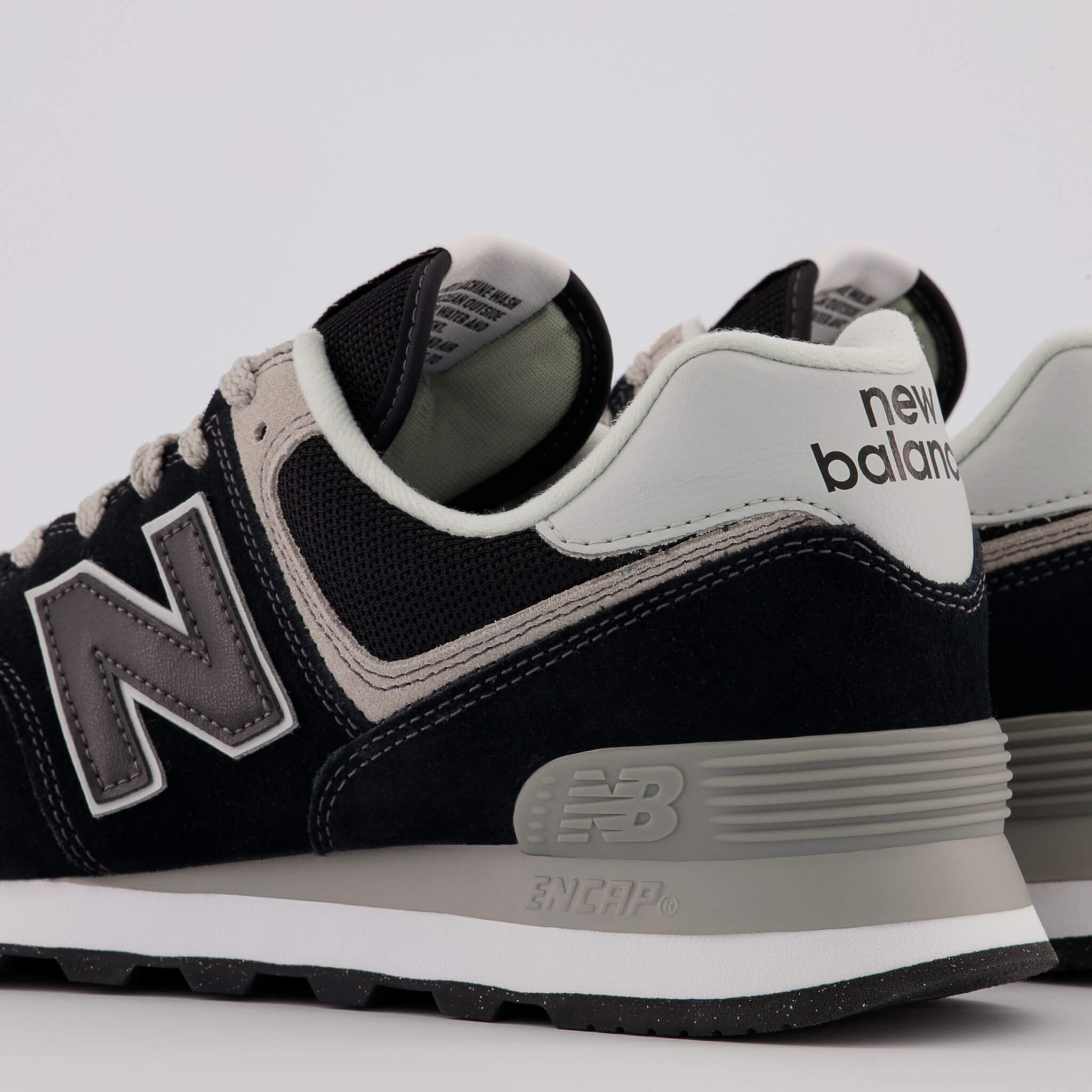 New Balance ML574 Black/White (Core)
